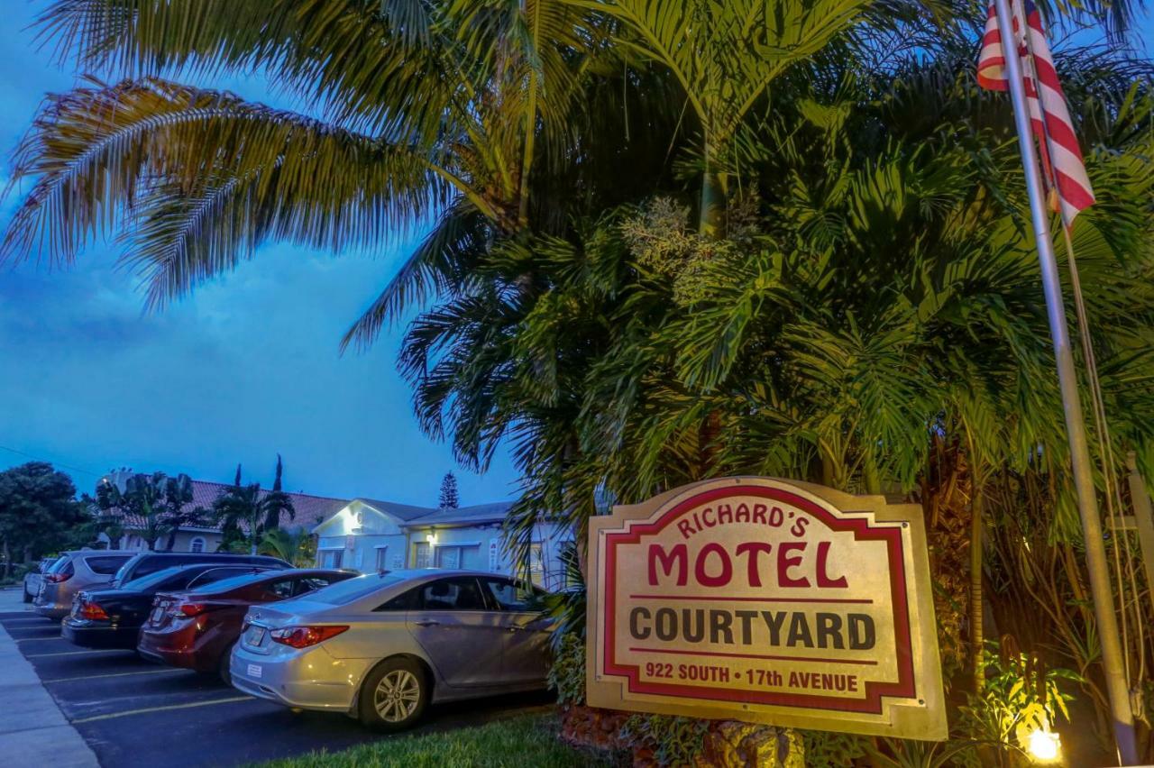 Richard'S Motel Courtyard Hollywood Exterior foto